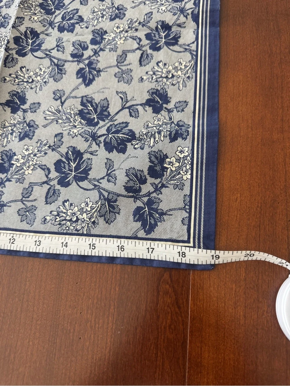 Williams Sonoma Blue Floral Napkins – Set of 2 – NWOT